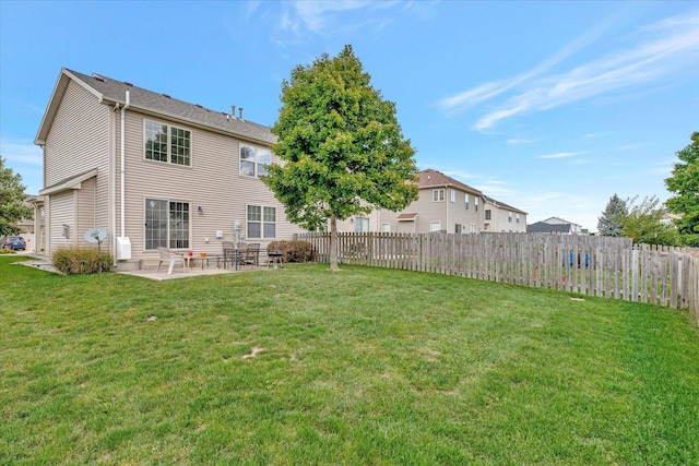 3911 Summer Sage Ct, Champaign, IL 61822 - back of property with a patio