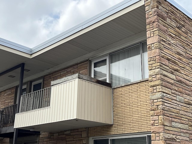 7 Garden Dr Unit 7, La Grange Park, IL 60526 - view of side of property featuring stone siding