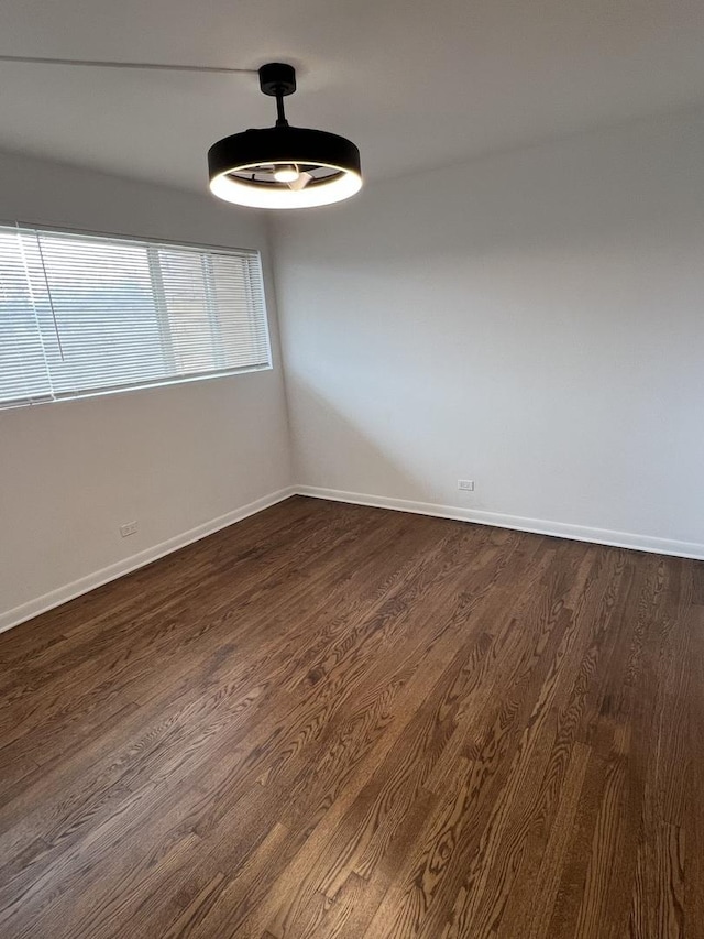 7 Garden Dr Unit 7, La Grange Park, IL 60526 - unfurnished room featuring dark wood finished floors and baseboards