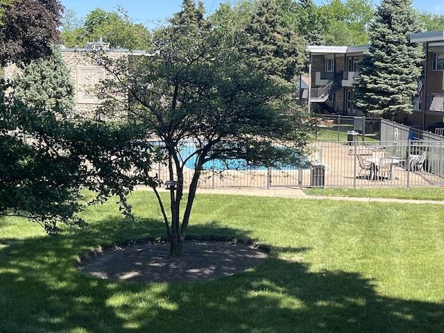 7 Garden Dr Unit 7, La Grange Park, IL 60526 - view of yard