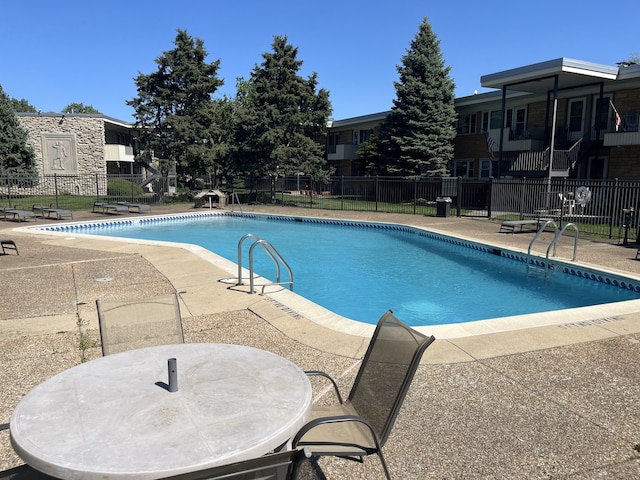 7 Garden Dr Unit 7, La Grange Park, IL 60526 - community pool featuring a patio area