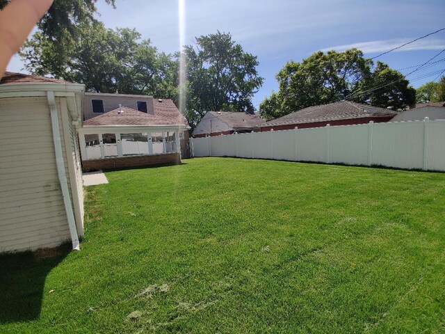 7726 N Harlem Ave, Niles, IL 60714 - view of yard