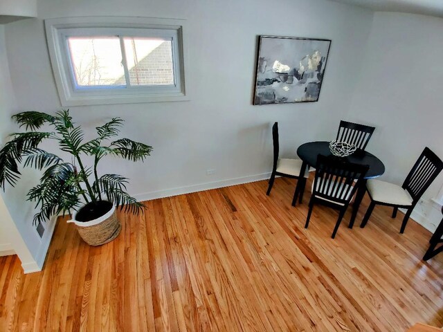 7726 N Harlem Ave, Niles, IL 60714 - sitting room featuring light wood finished floors and baseboards