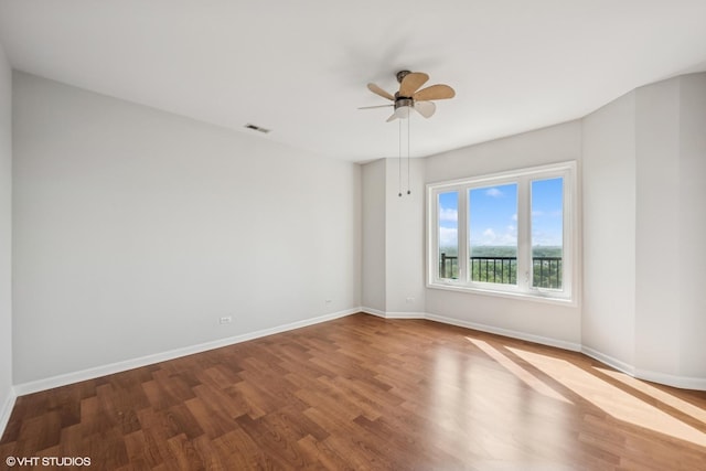 1 Renaissance Pl Unit 4Ph, Palatine, IL 60067 - empty room with wood finished floors and ceiling fan
