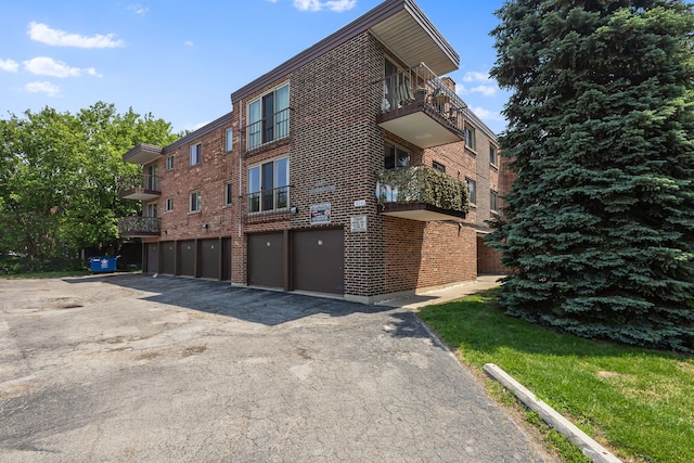 10241 Central Ave Unit 3C, Oak Lawn, IL 60453 - view of building exterior