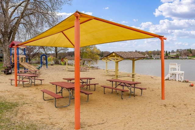 694 Lake Summerset Rd, Davis, IL 61019 - view of property's community featuring a water view