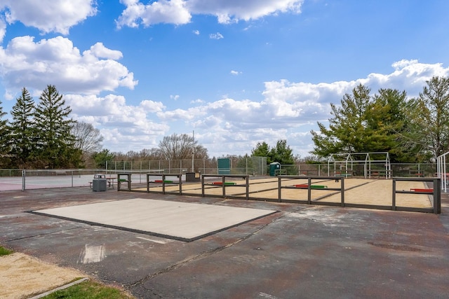 694 Lake Summerset Rd, Davis, IL 61019 - view of community featuring a tennis court