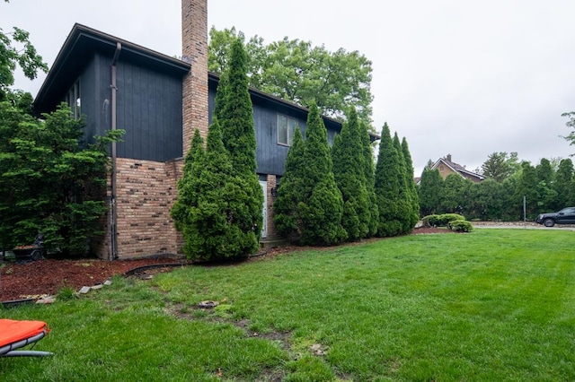 3142 Monterey Dr, Flossmoor, IL 60422 - view of grassy yard