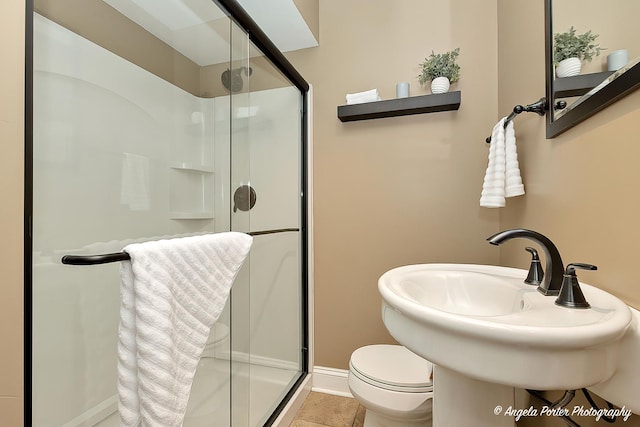 34942 N Gogol Ave, Ingleside, IL 60041 - full bath featuring a shower stall and tile patterned floors