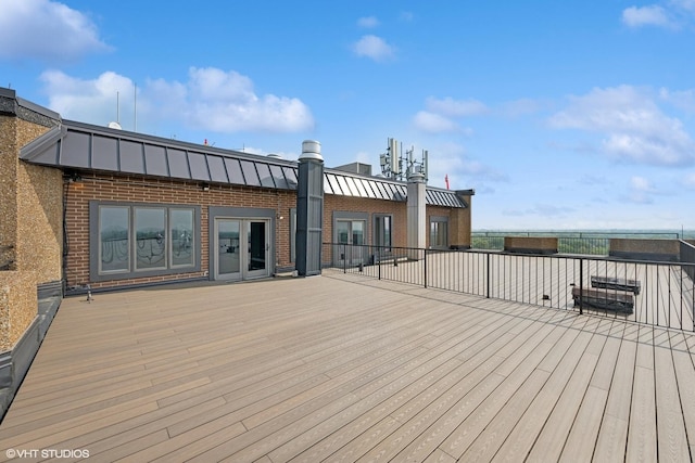 1 Renaissance Pl Unit 3Ph, Palatine, IL 60067 - view of wooden deck