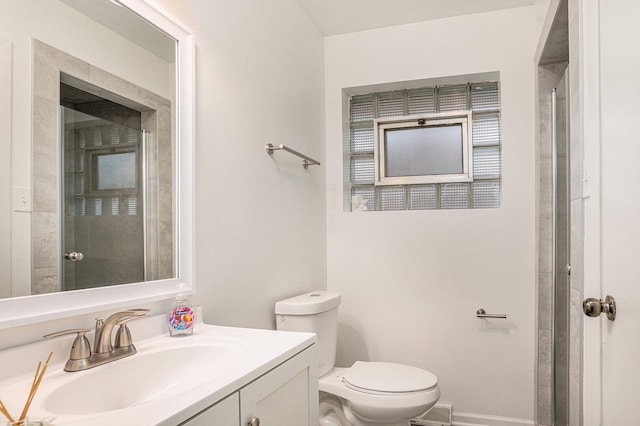 12101 S Lafayette Ave, Chicago, IL 60628 - full bath featuring vanity and toilet