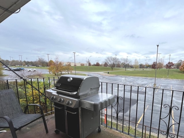 6632 W 95th St Unit 2C, Oak Lawn, IL 60453 - view of patio with a grill