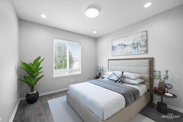 2724 Bluewater Cir, Naperville, IL 60564 - bedroom featuring wood finished floors, baseboards, and recessed lighting