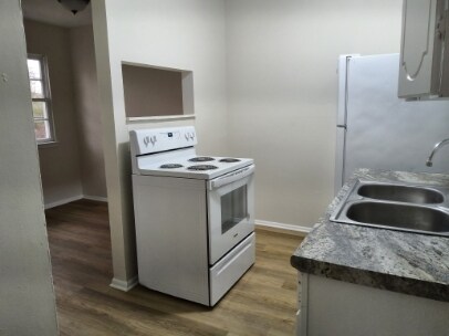 1184 E Merchant St, Kankakee, IL 60901 - photo 18