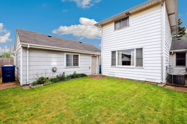 4612 W 89th Pl, Hometown, IL 60456 - rear view of property featuring central AC