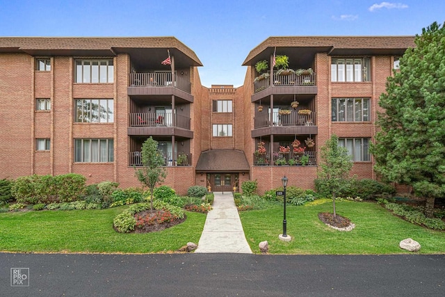 125 Boardwalk Pl Unit 101, Park Ridge, IL 60068 - view of apartment building / complex