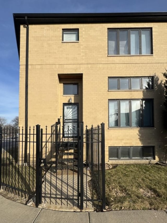11501 S Vincennes Ave, Chicago, IL 60643 - photo 1