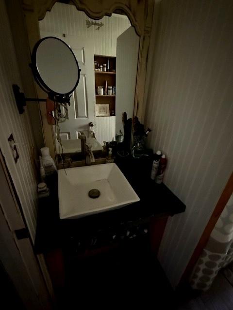 29478 E County Road 2390th Rd, Manito, IL 61546 - bathroom with wallpapered walls and vanity