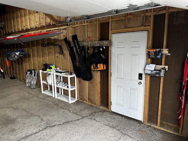 3838 Plainfield Rd, Oswego, IL 60543 - view of garage