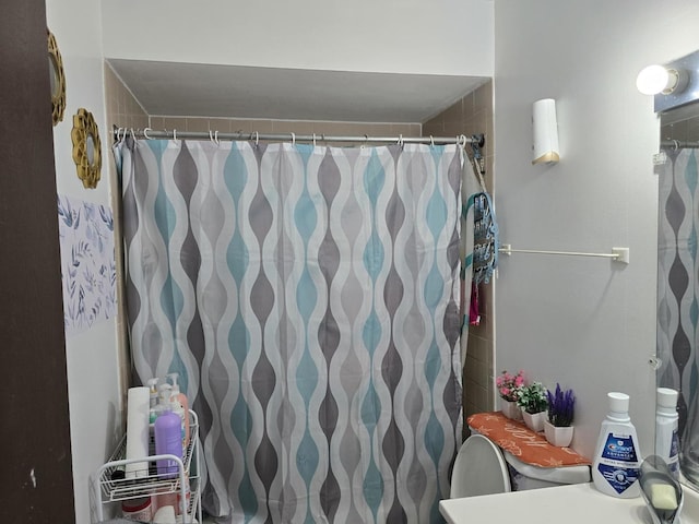 9310 Hamilton Ct Unit E, Des Plaines, IL 60016 - photo 5
