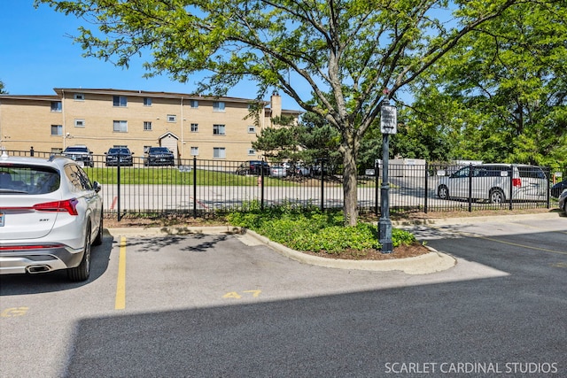 14 S Prospect St Unit 211, Roselle, IL 60172 - view of uncovered parking lot