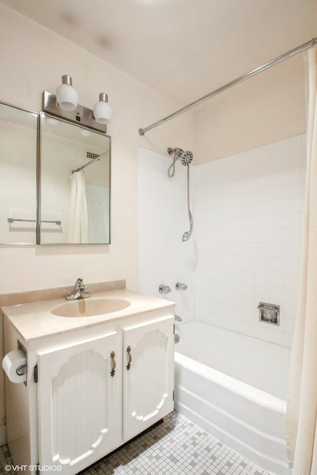 1360 N Sandburg Ter Unit 901C, Chicago, IL 60610 - photo 10