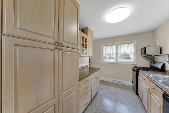 8819 Acorn Path, Wonder Lake, IL 60097 - kitchen featuring stainless steel appliances, light brown cabinetry, baseboards, glass insert cabinets, and a sink