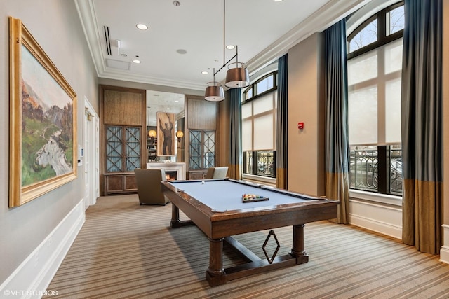 2550 N Lakeview Ave Unit N903, Chicago, IL 60614 - rec room with light carpet, ornamental molding, pool table, plenty of natural light, and recessed lighting