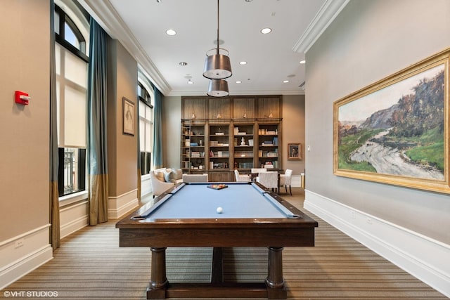2550 N Lakeview Ave Unit N903, Chicago, IL 60614 - rec room with carpet flooring, ornamental molding, recessed lighting, pool table, and baseboards