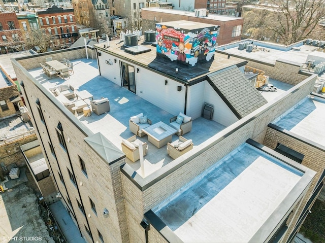 1543 N Wieland St Ph-N, Ph-N Chicago, IL 60610 - drone / aerial view