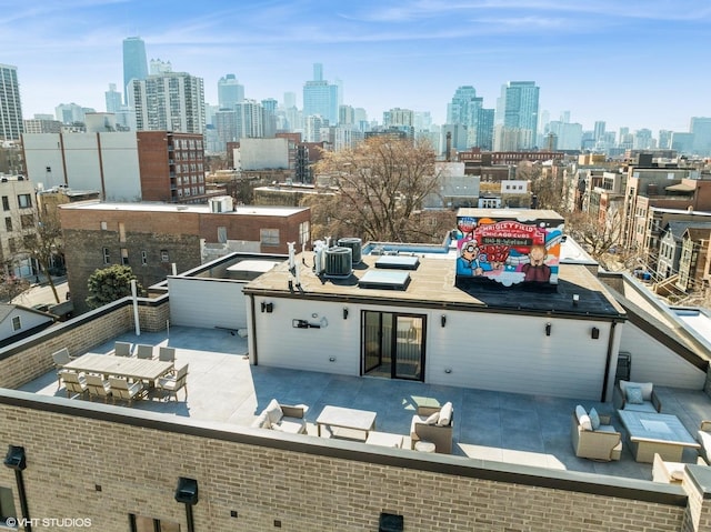 1543 N Wieland St Ph-N, Ph-N Chicago, IL 60610 - skyline view