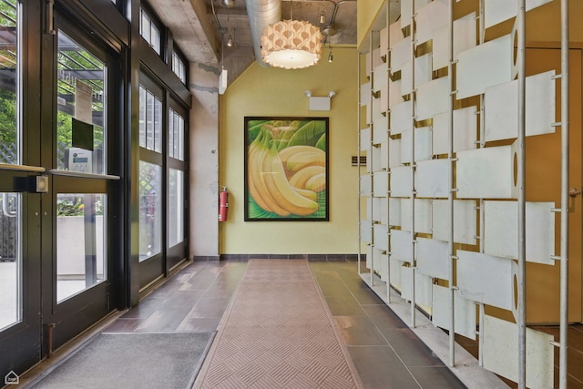 1111 W 14th Pl Unit 211, Chicago, IL 60608 - common area featuring a high ceiling