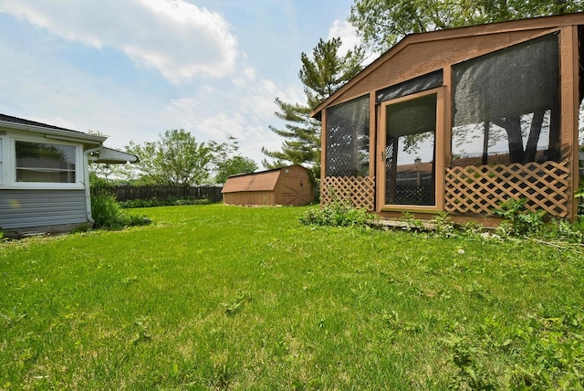 50 Ridgewood Rd, Elk Grove Village, IL 60007 - view of yard