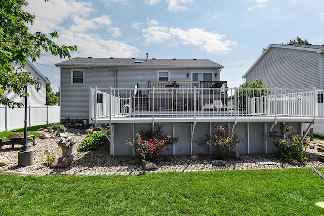1403 N Motorola Dr, Pontiac, IL 61764 - back of property with a wooden deck