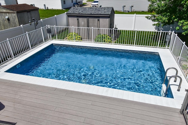 1403 N Motorola Dr, Pontiac, IL 61764 - view of pool featuring a fenced backyard