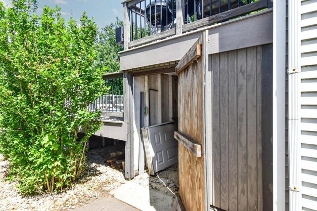 1403 N Motorola Dr, Pontiac, IL 61764 - property entrance with a wooden deck