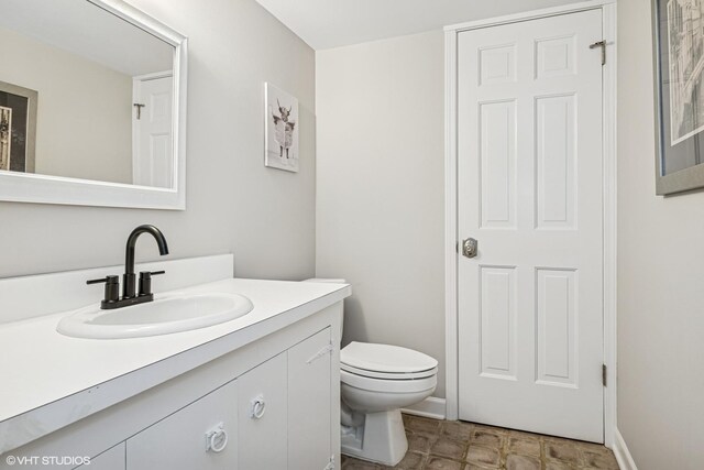 313 Woodview Rd, Lake Barrington, IL 60010 - photo 28