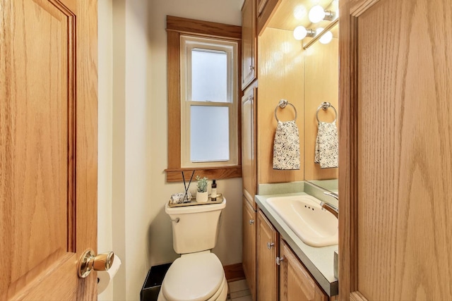 820 Woodbine Ave, Oak Park, IL 60302 - bathroom with vanity and toilet