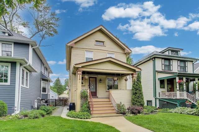 820 Woodbine Ave, Oak Park, IL 60302 - traditional style home with a porch