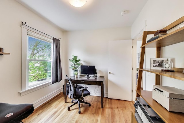 820 Woodbine Ave, Oak Park, IL 60302 - office area with light wood finished floors and baseboards