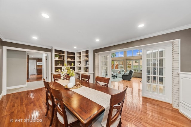 1910 E Crabtree Dr, Arlington Heights, IL 60004 - dining space with ornamental molding, light wood-type flooring, and recessed lighting