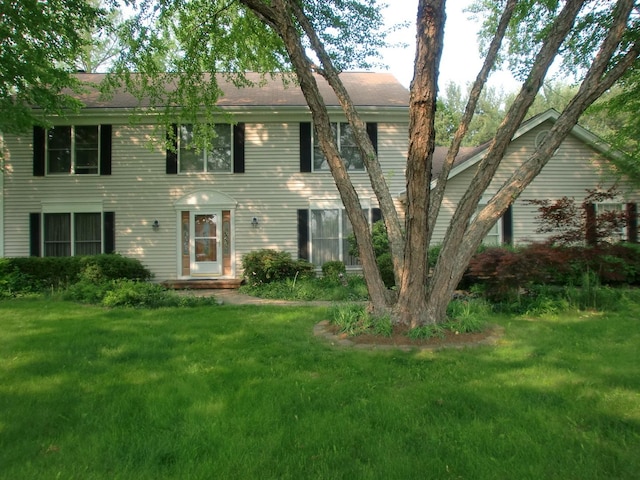 1291 Acorn Ct, Sleepy Hollow, IL 60118 - view of front of home with a front lawn