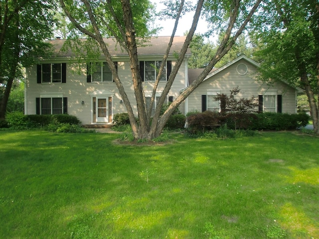 1291 Acorn Ct, Sleepy Hollow, IL 60118 - colonial inspired home featuring a front yard