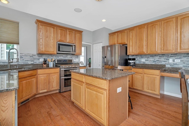 8009 Shady Oak Rd, Joliet, IL 60431