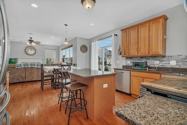 8009 Shady Oak Rd, Joliet, IL 60431