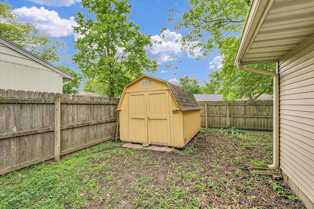 3310 Saratoga Dr, Champaign, IL 61821 - view of fenced backyard