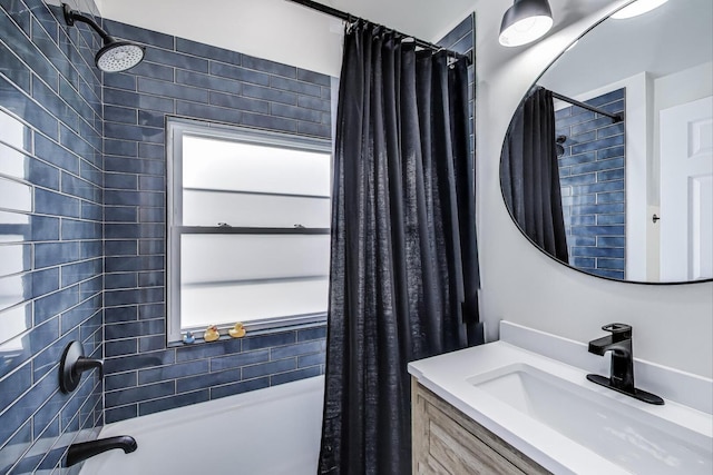529 Circle Ave, Forest Park, IL 60130 - bathroom featuring shower / tub combo and vanity