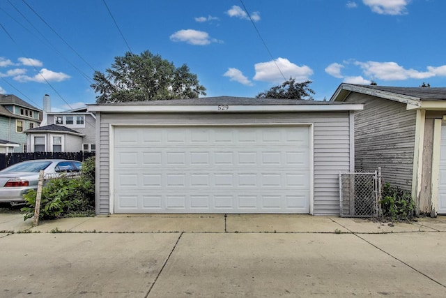 529 Circle Ave, Forest Park, IL 60130 - view of detached garage