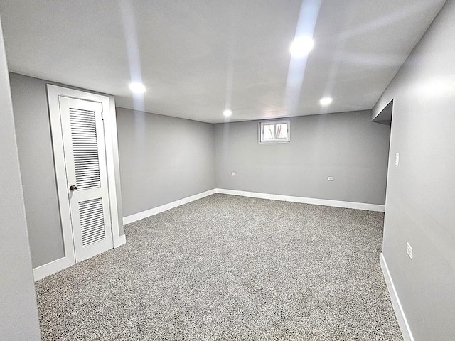 1343 E Anderson Dr, Palatine, IL 60074 - below grade area featuring baseboards and carpet