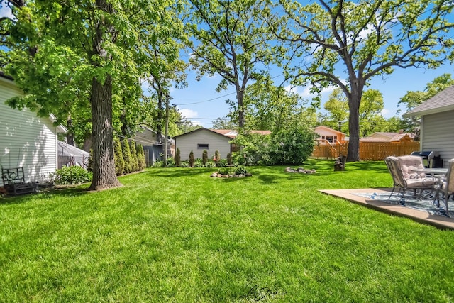 3019 Crescent Ave, Mchenry, IL 60050 - view of yard featuring a patio area